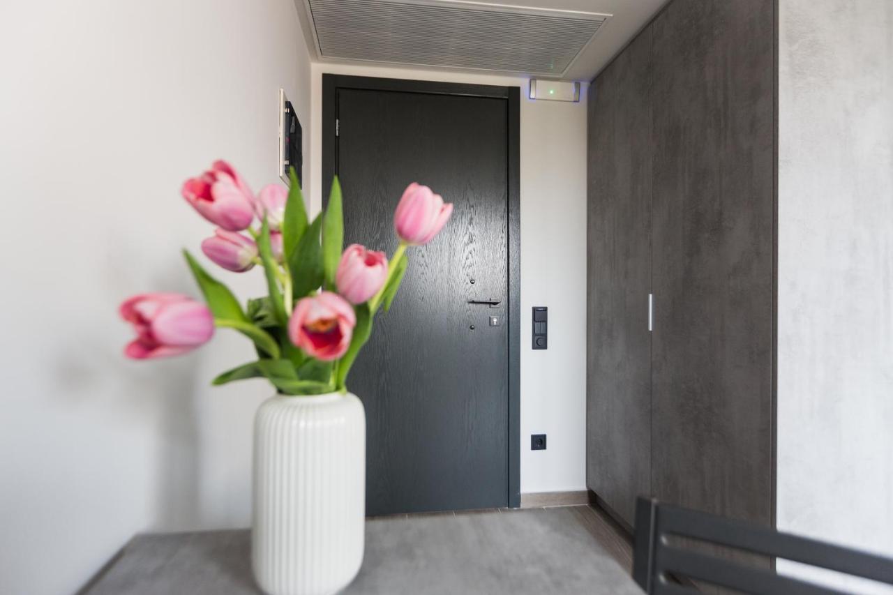 12 Reasons Why Metaxourgeio Aparthotel Athens Exterior photo