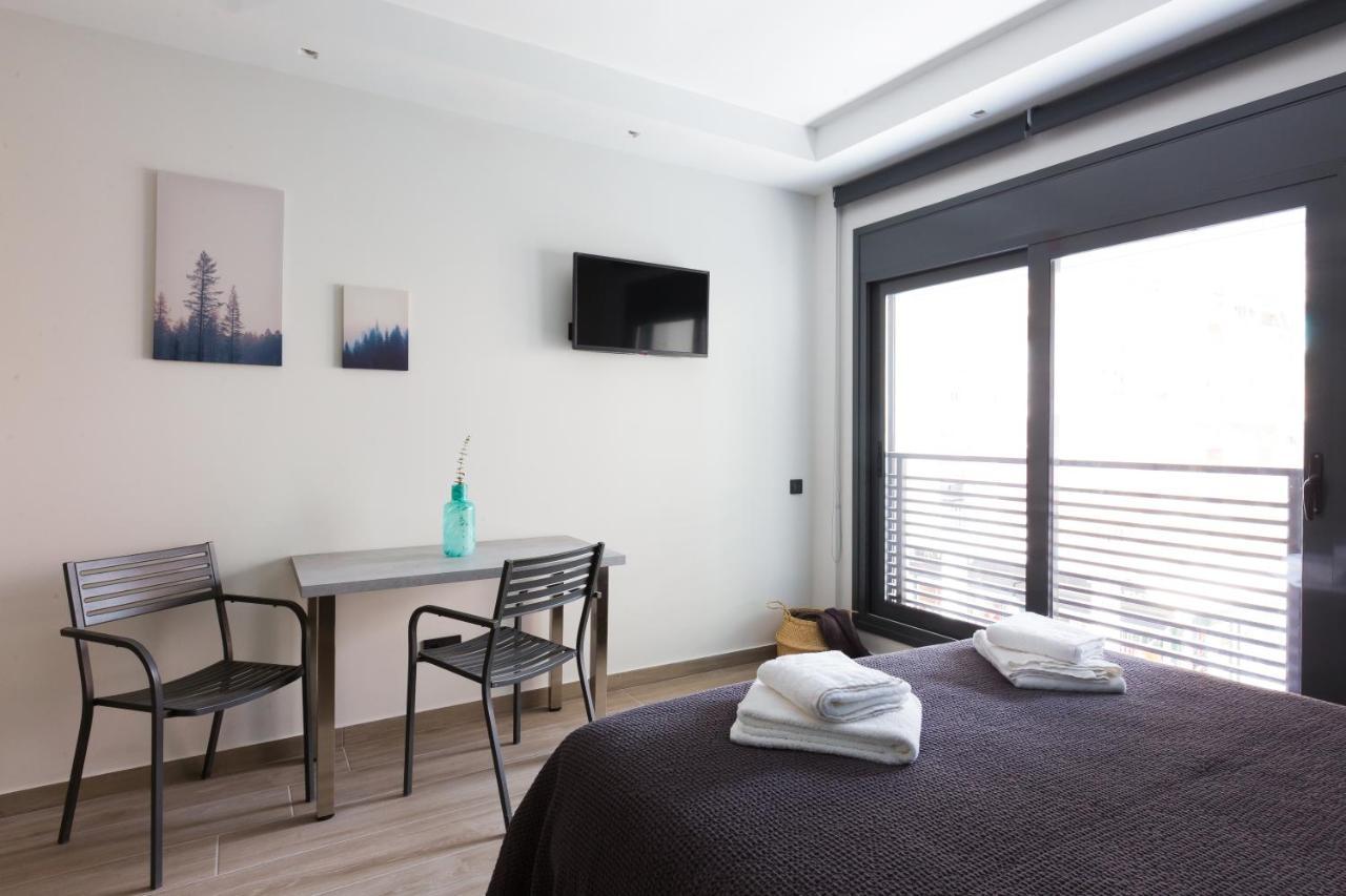 12 Reasons Why Metaxourgeio Aparthotel Athens Exterior photo