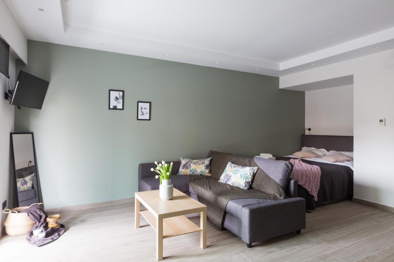 12 Reasons Why Metaxourgeio Aparthotel Athens Exterior photo